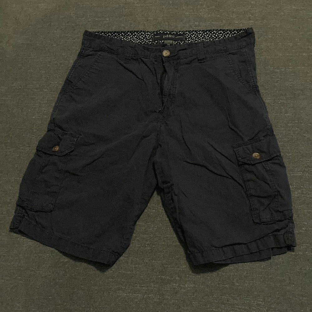 Men’s cargo shorts
